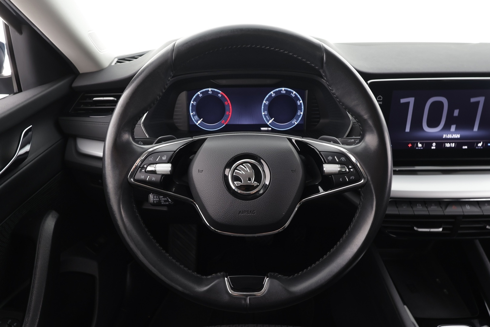 SKODA OCTAVIA 2023