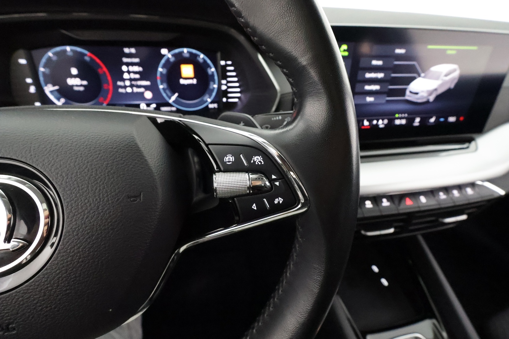 SKODA OCTAVIA 2023