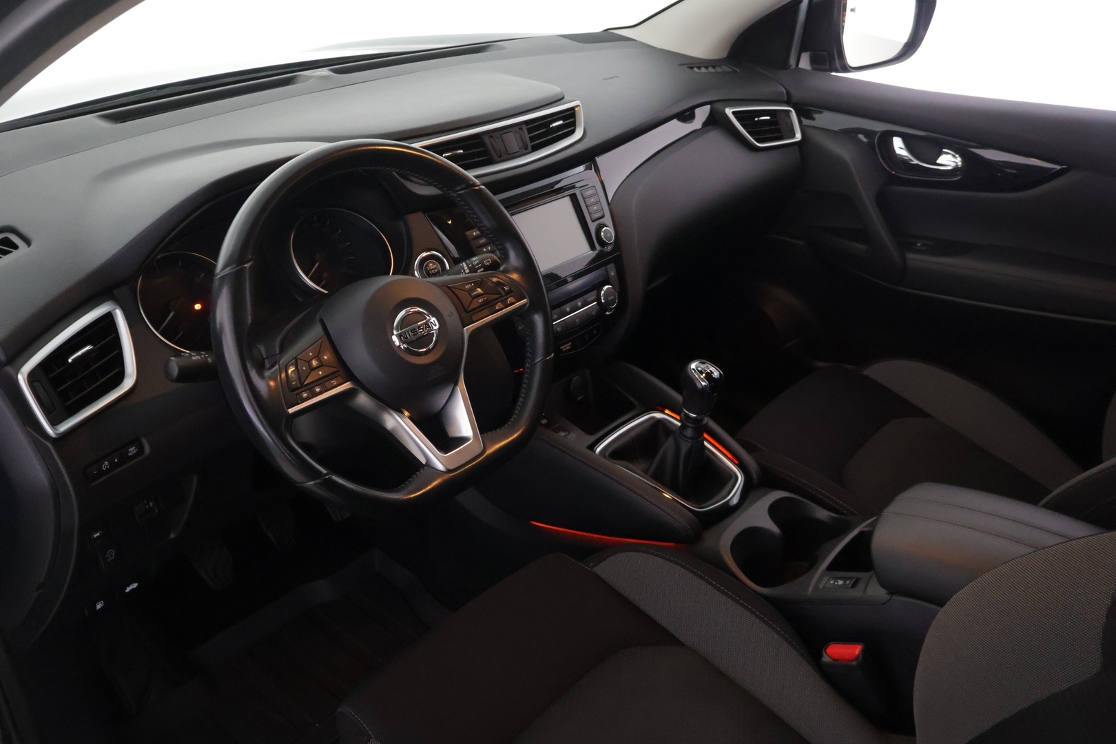 NISSAN Qashqai 2020