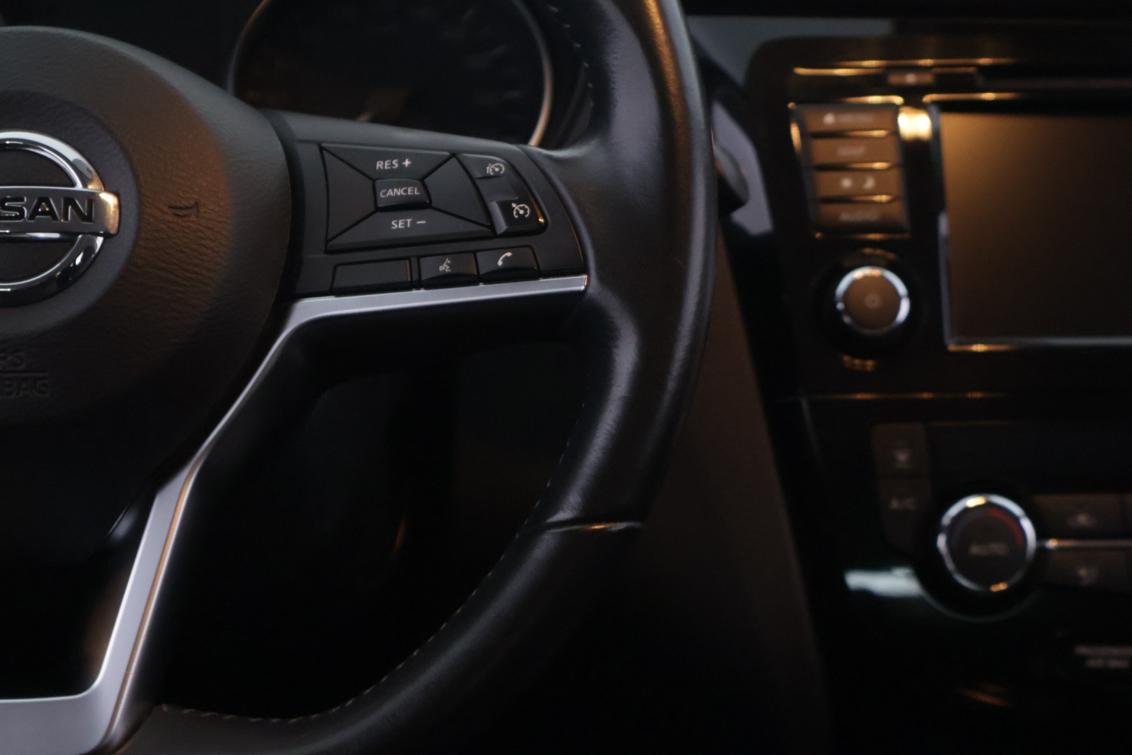 NISSAN Qashqai 2020