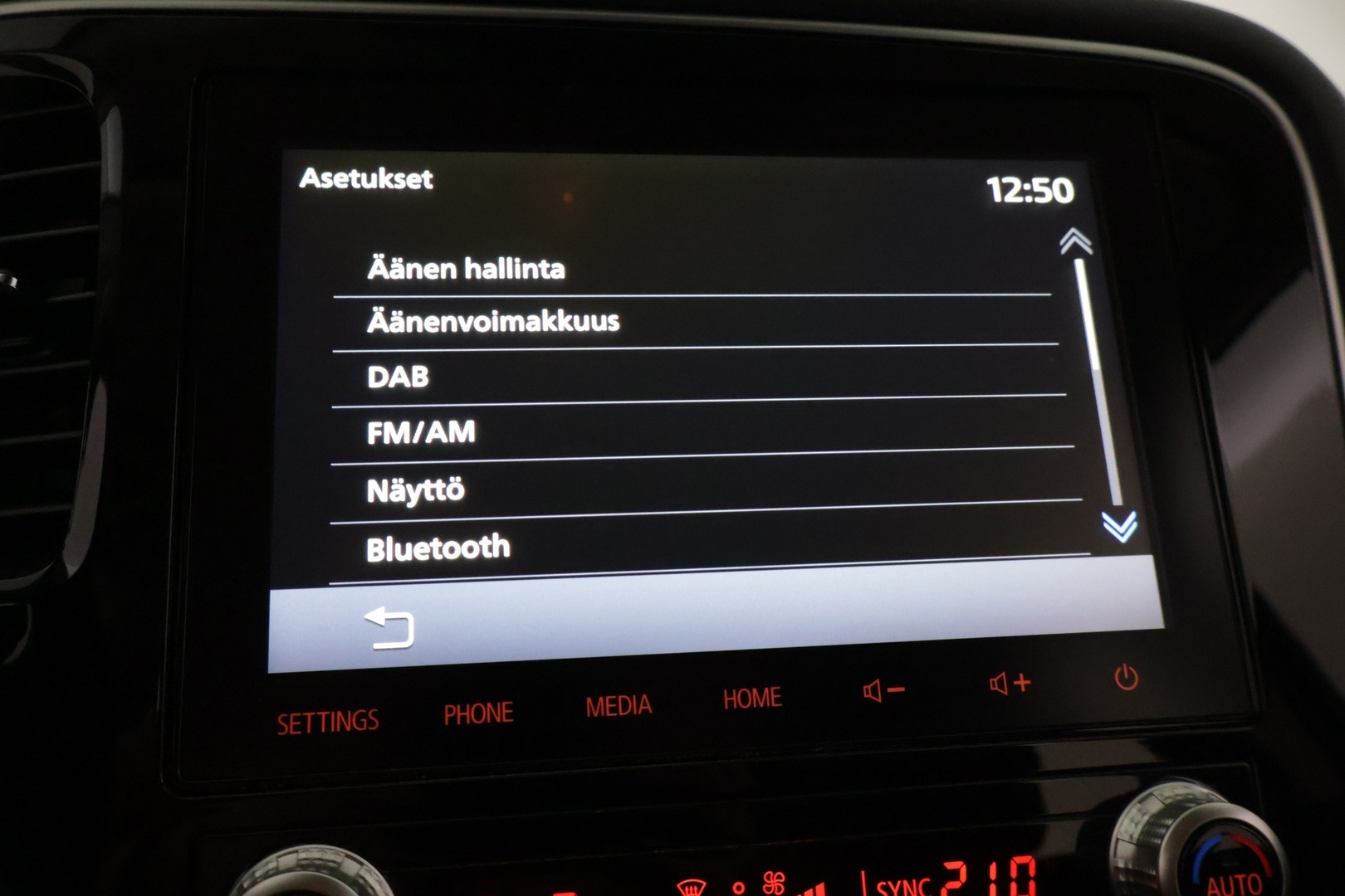 MITSUBISHI OUTLANDER PHEV 2021