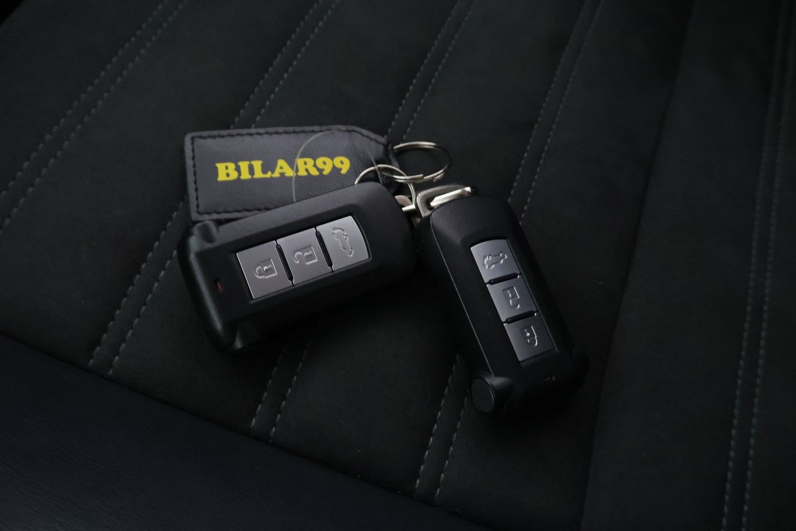 MITSUBISHI OUTLANDER PHEV 2021