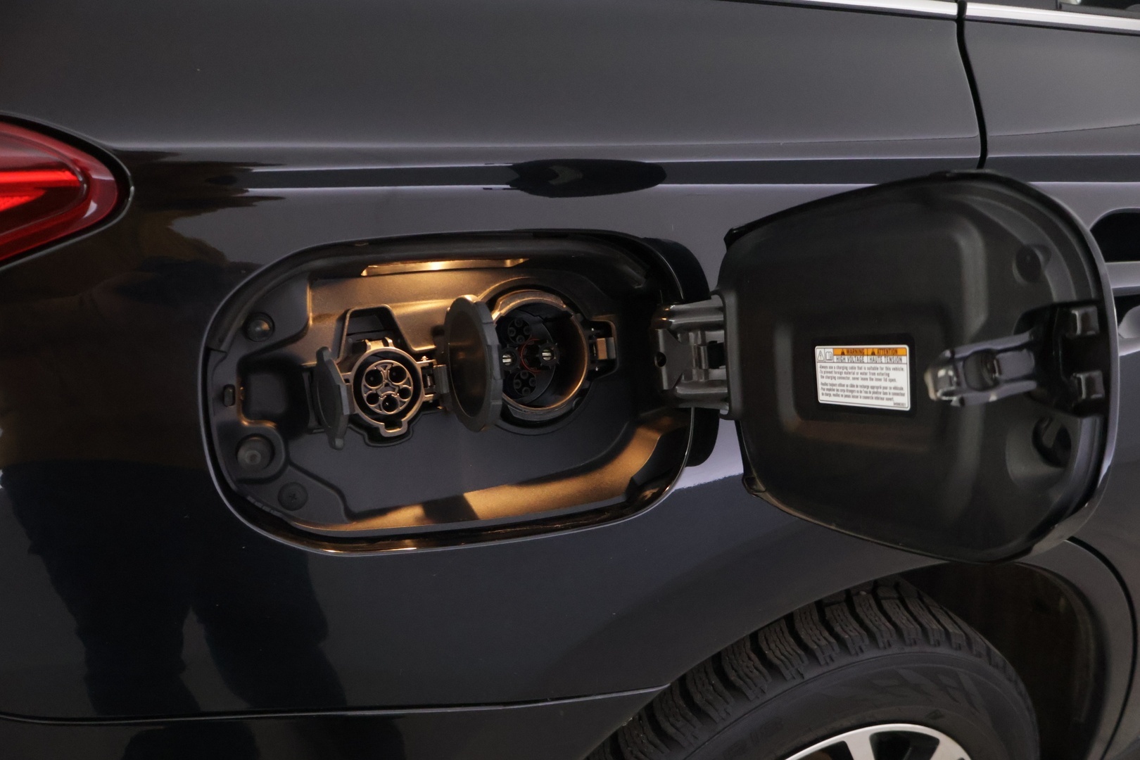 MITSUBISHI OUTLANDER PHEV 2021