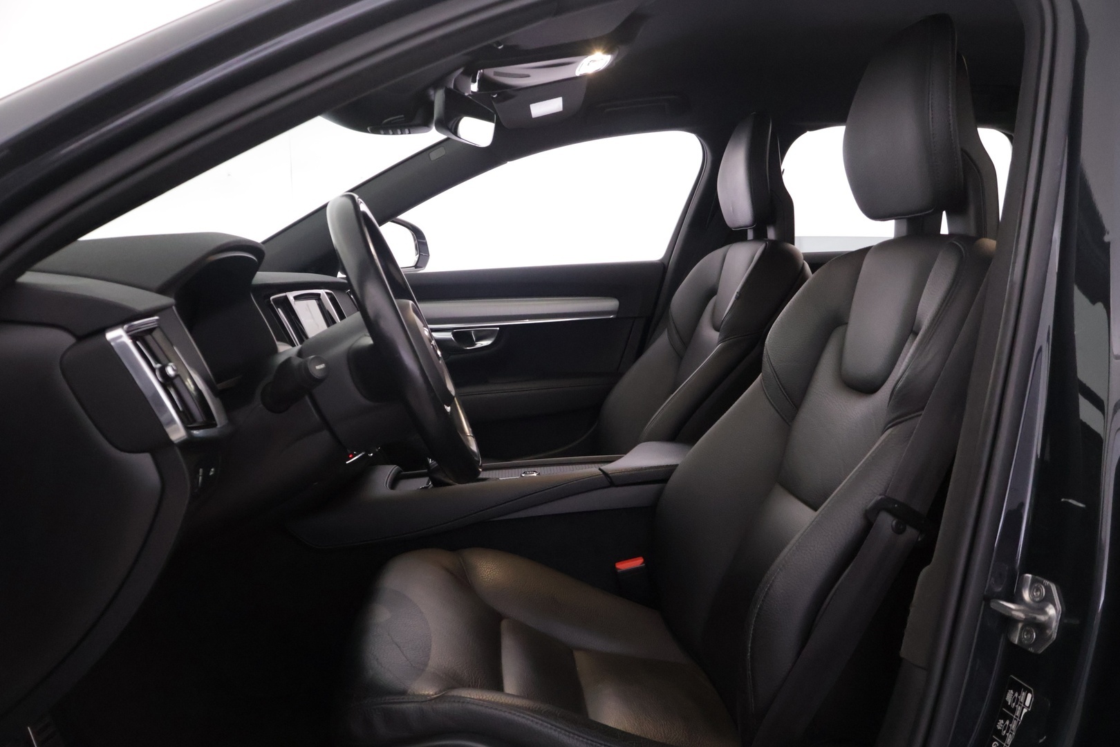 VOLVO V90 2018