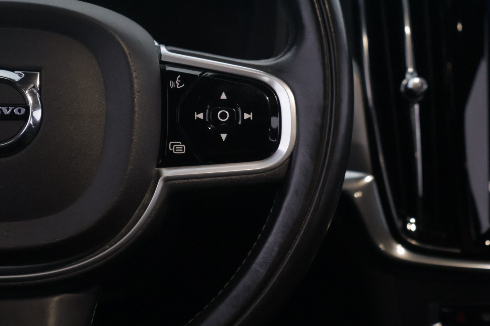 VOLVO V90 2018