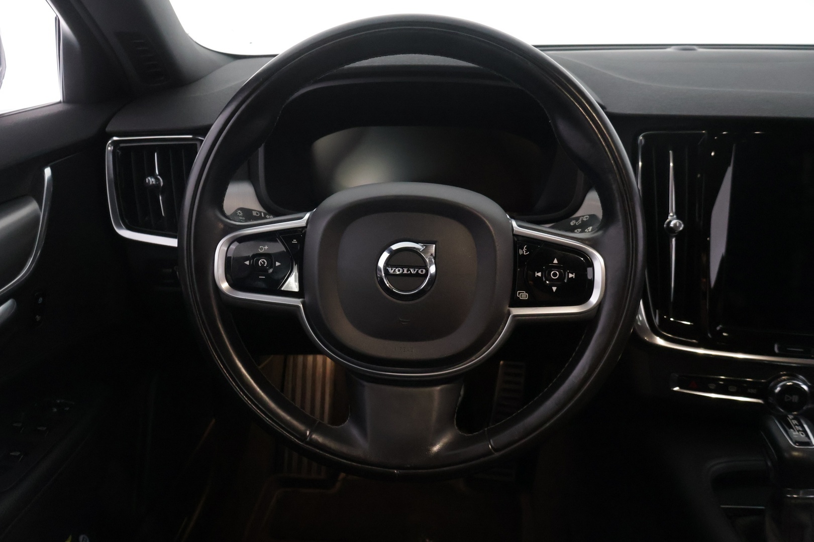 VOLVO V90 2018