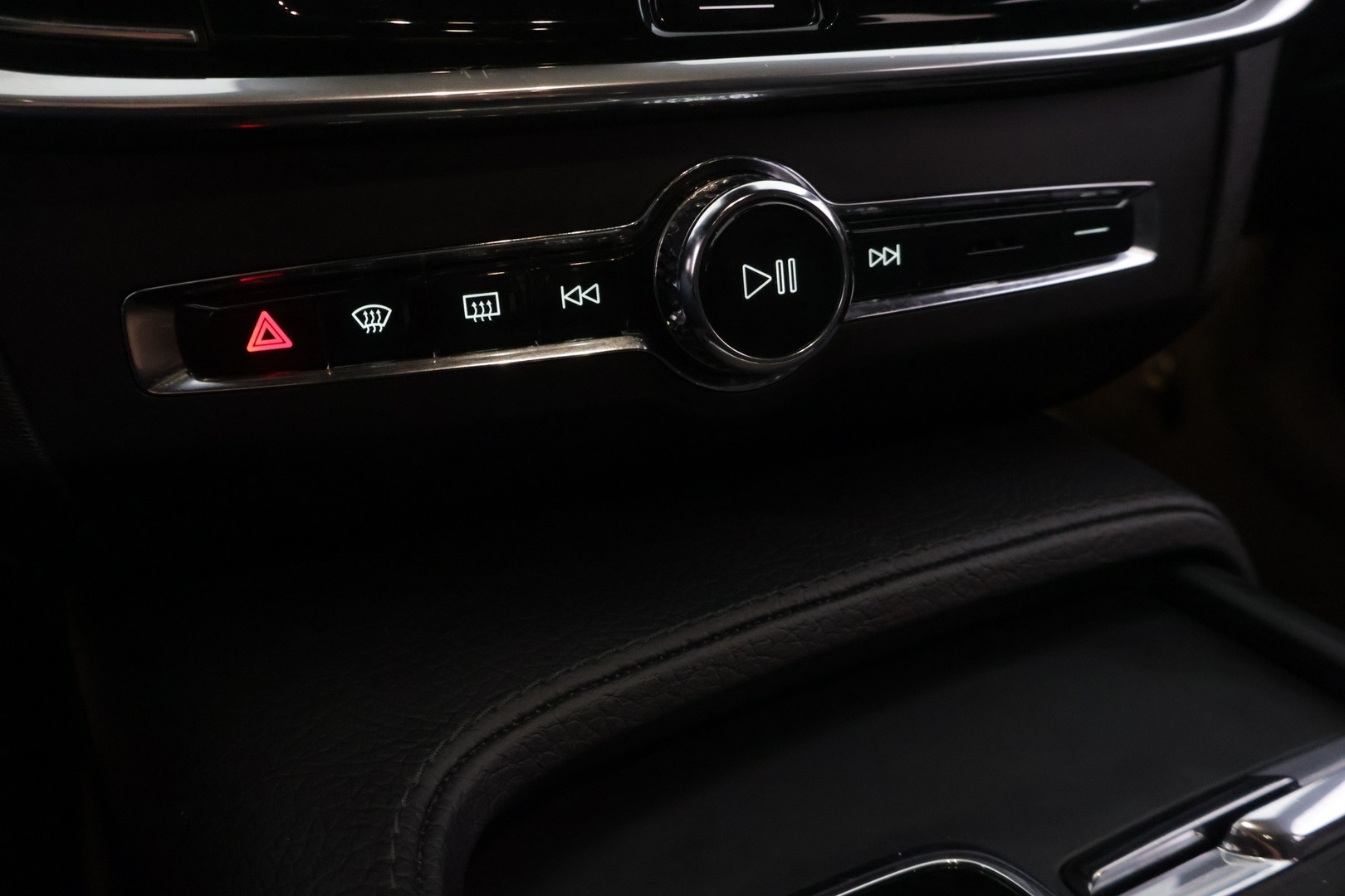 VOLVO V90 2018
