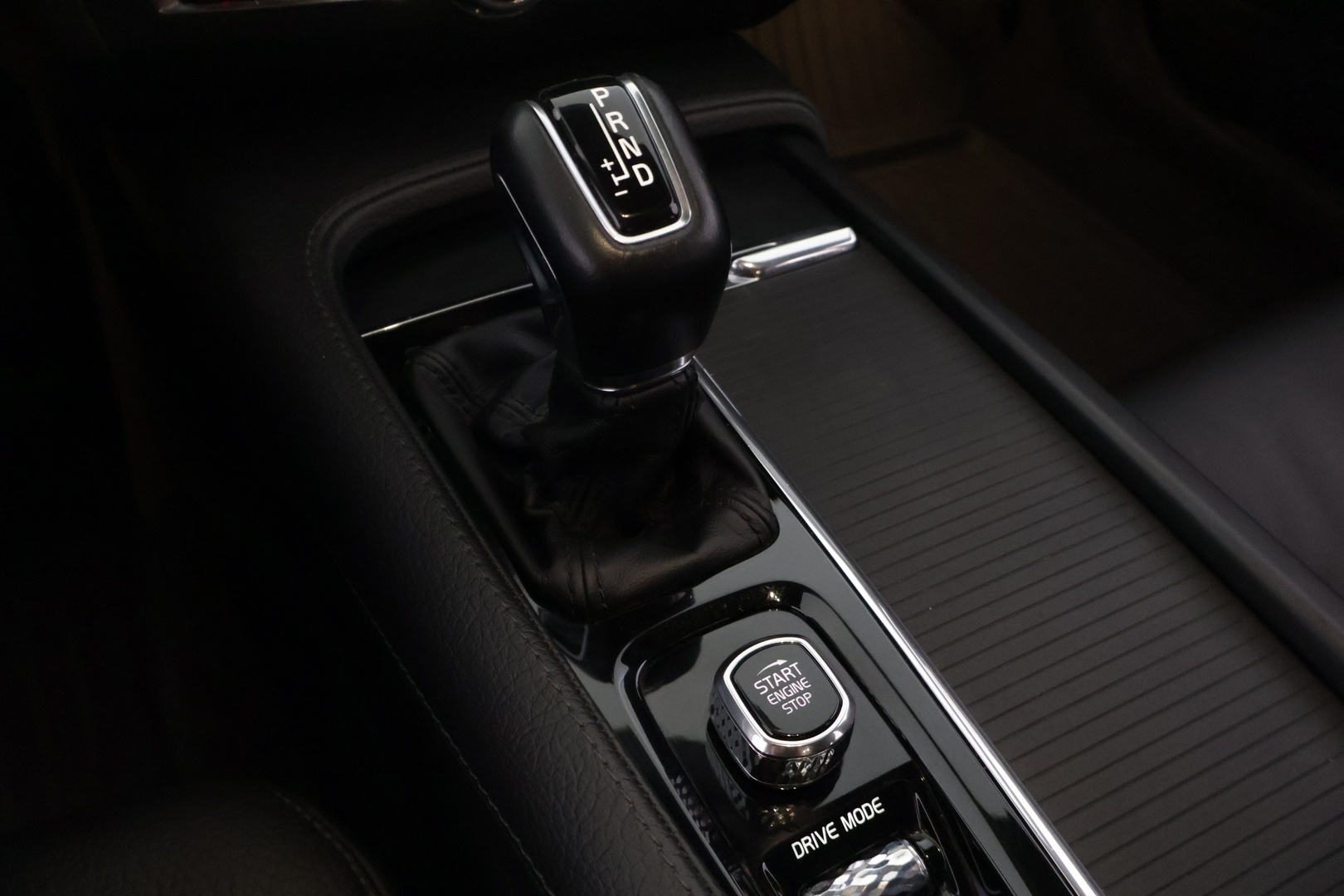VOLVO V90 2018