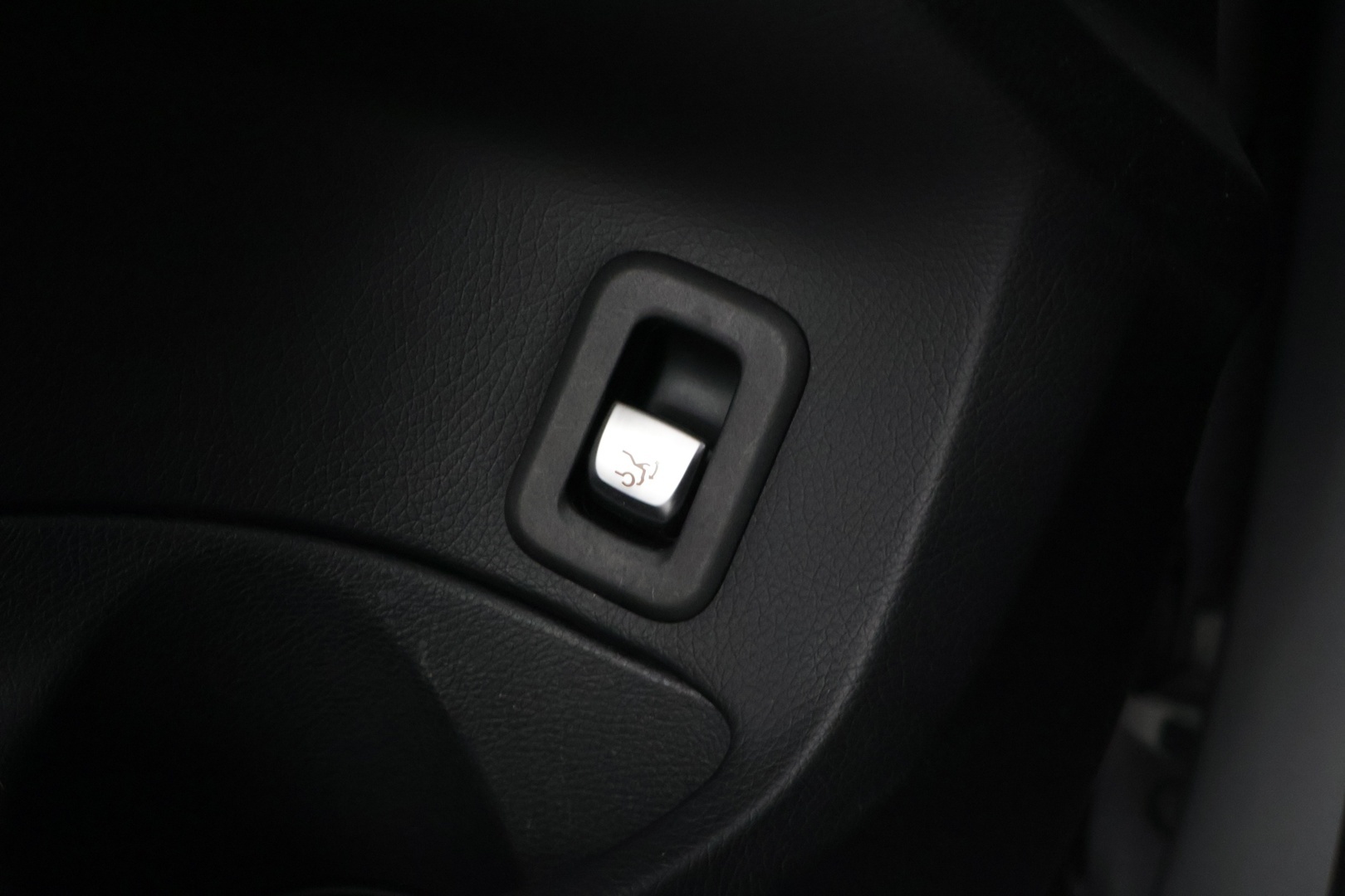 MERCEDES-BENZ C 43 AMG 2017