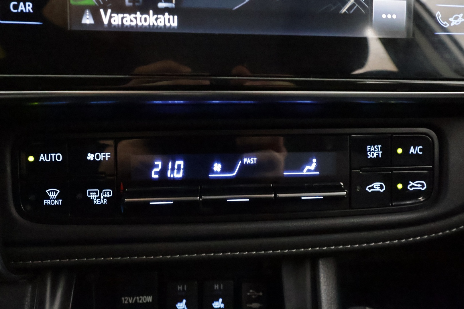 TOYOTA Auris 2018