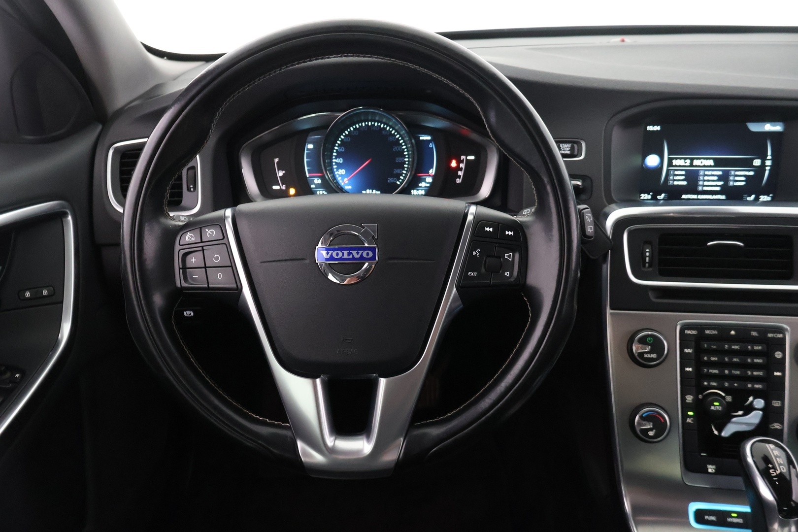 VOLVO V60 2014