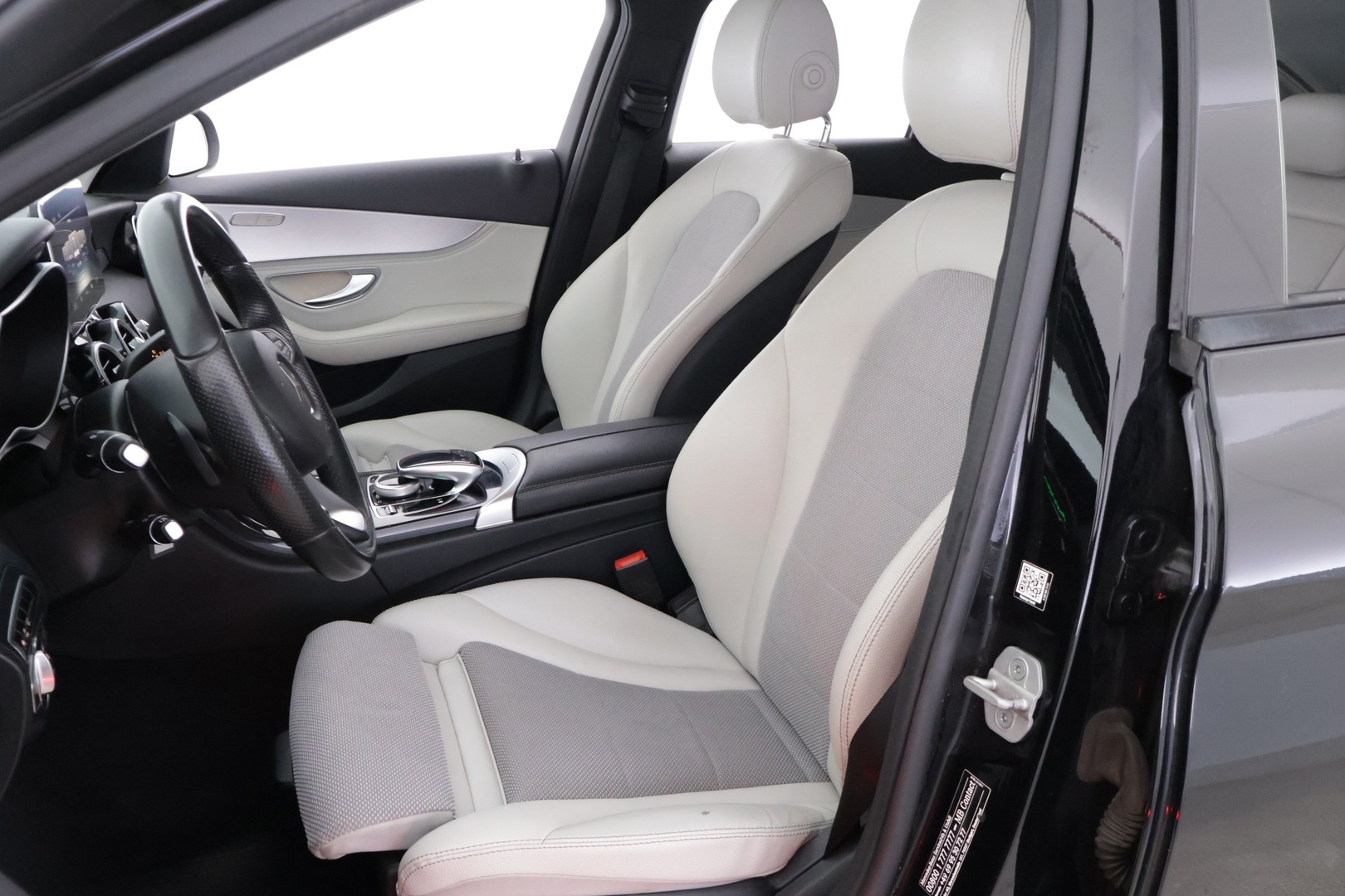 MERCEDES-BENZ C 2015