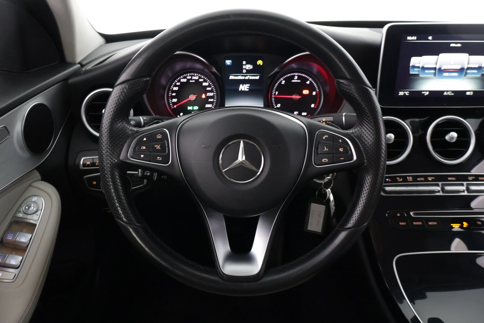 MERCEDES-BENZ C 2015