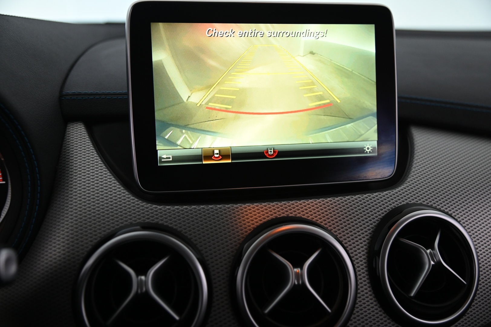 MERCEDES-BENZ B 2015