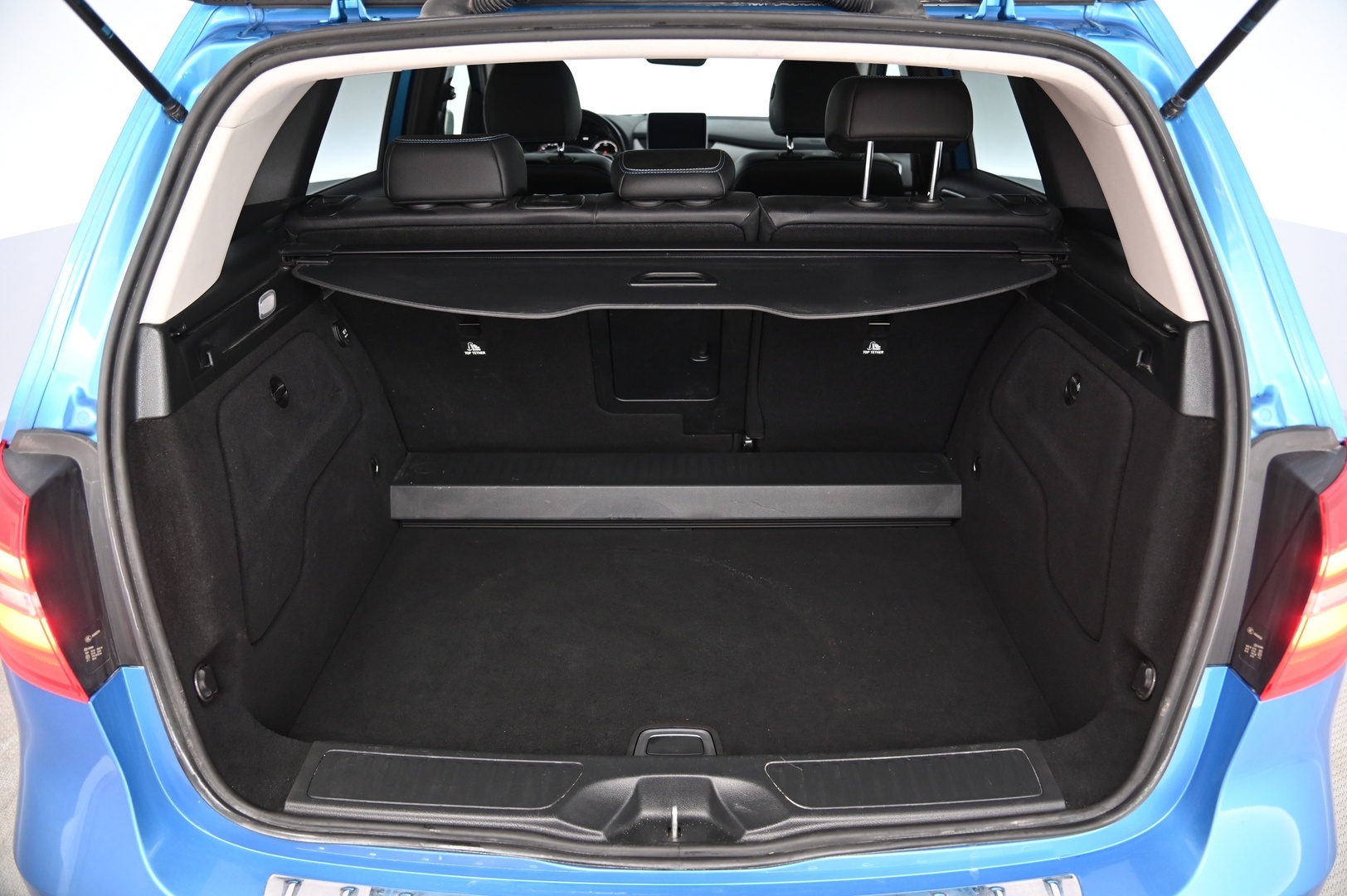 MERCEDES-BENZ B 2015