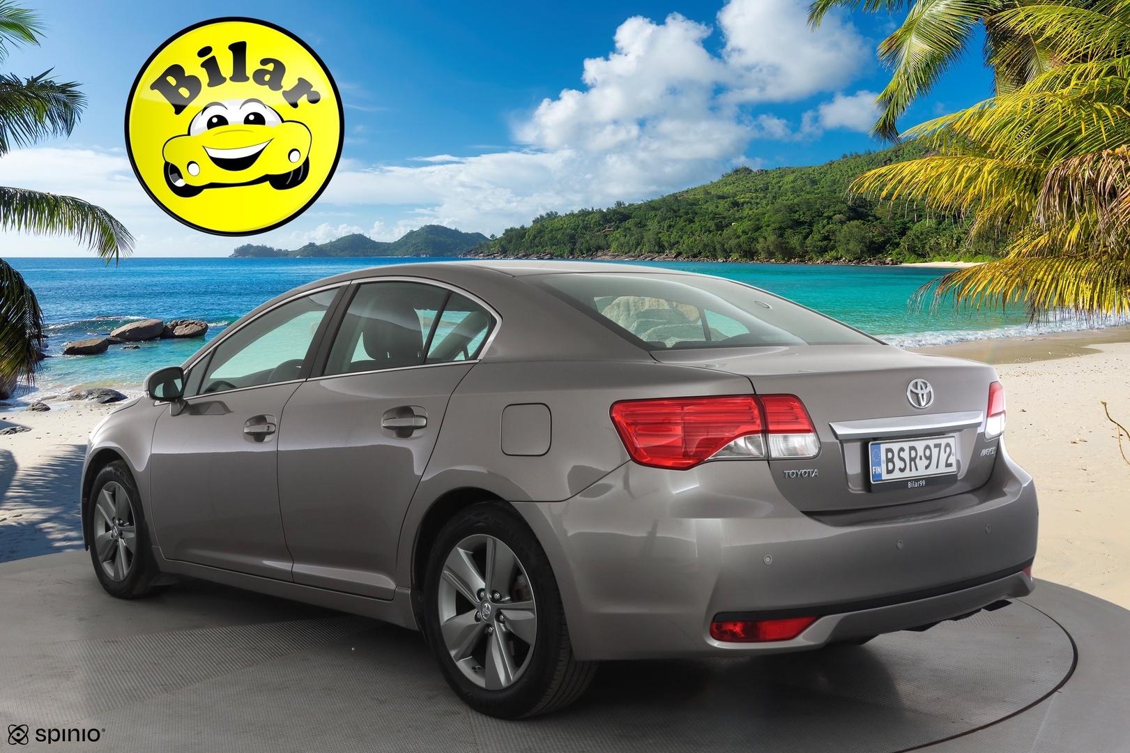 TOYOTA Avensis 2015