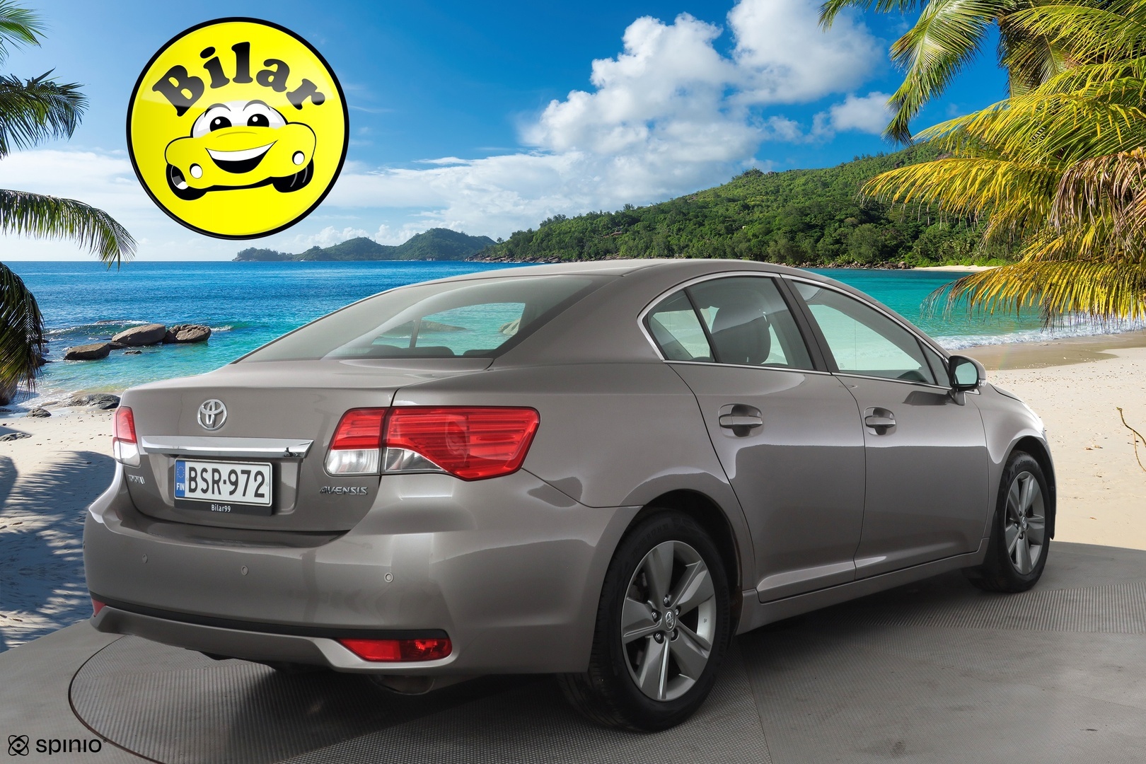 TOYOTA Avensis 2015