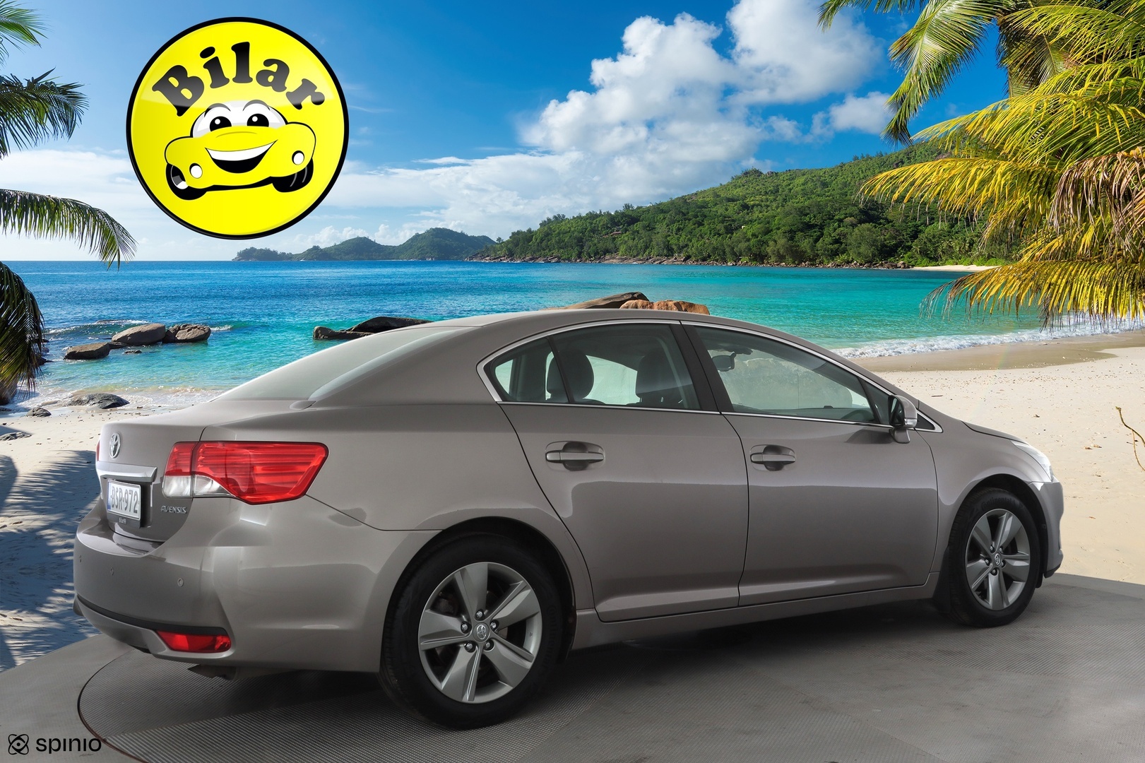 TOYOTA Avensis 2015