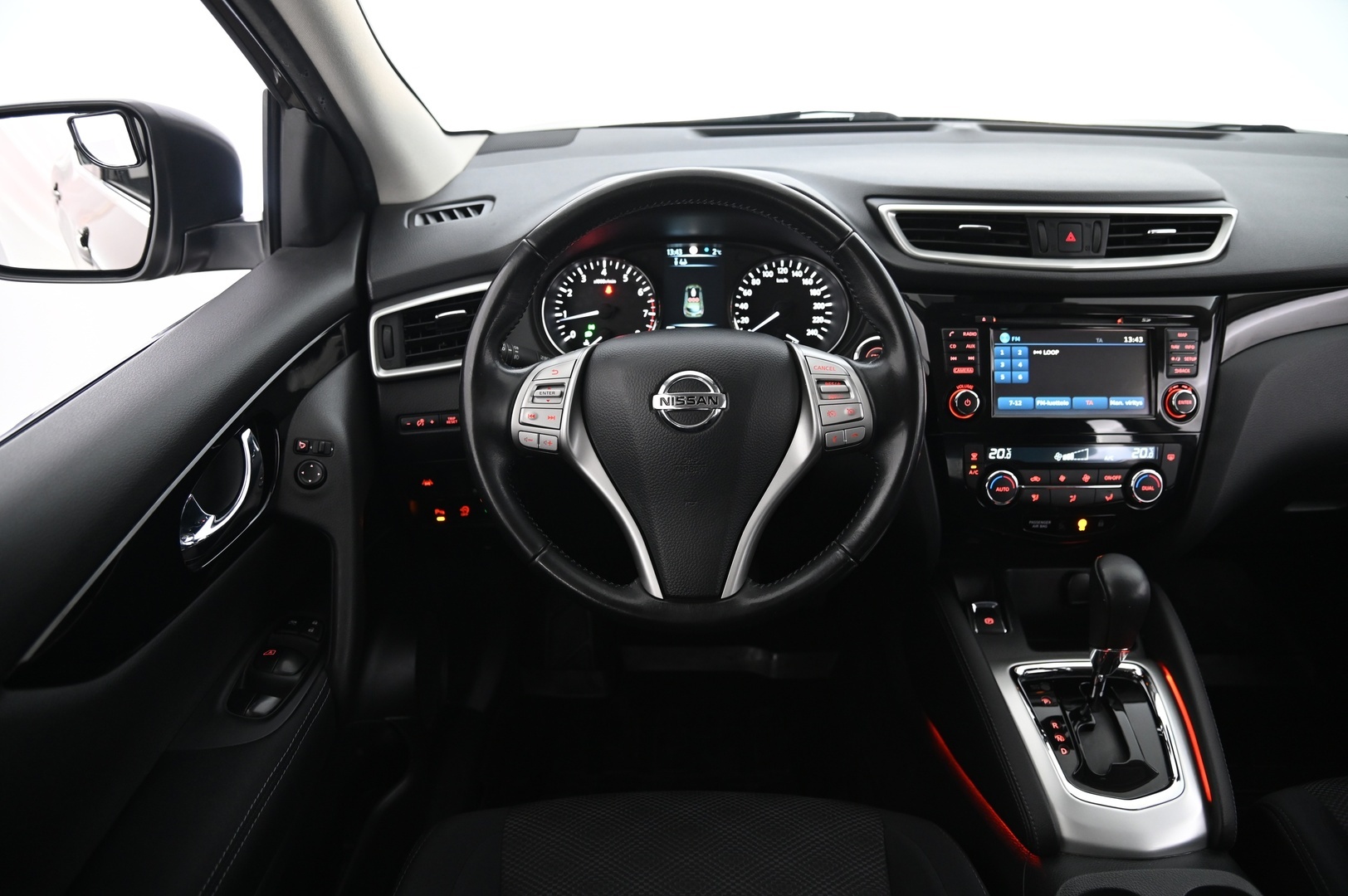 NISSAN Qashqai 2016