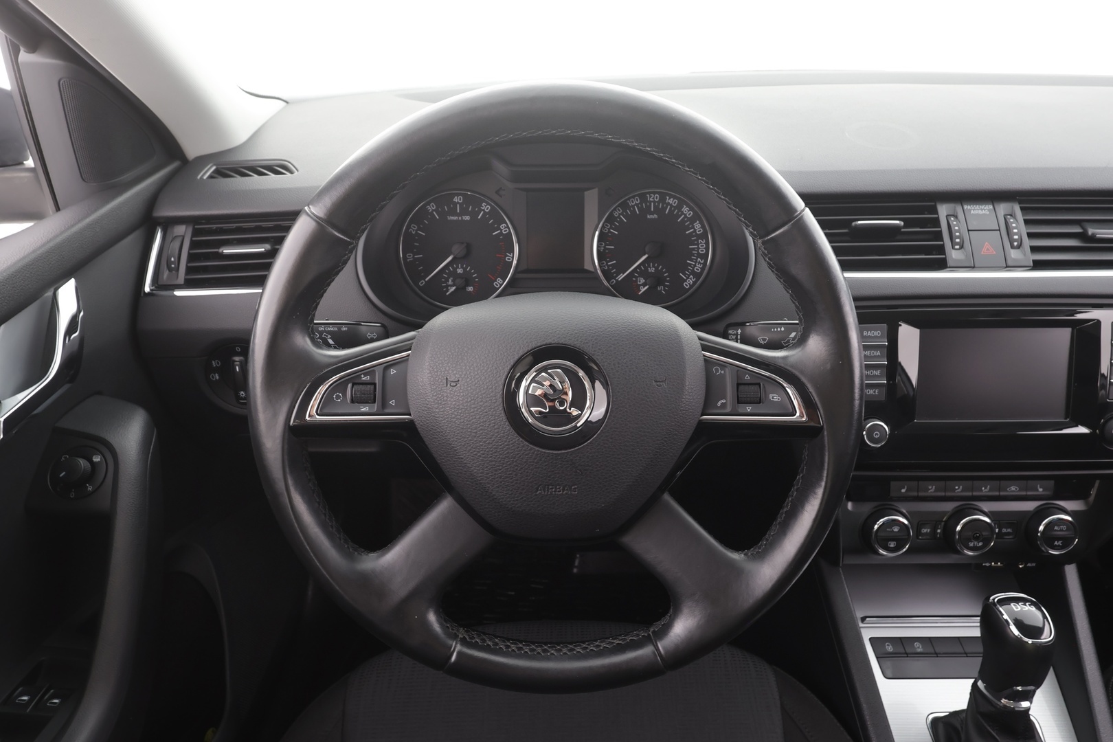 SKODA Octavia 2015
