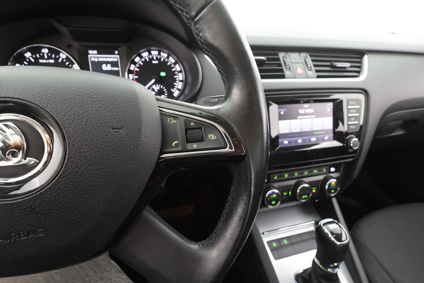 SKODA Octavia 2015
