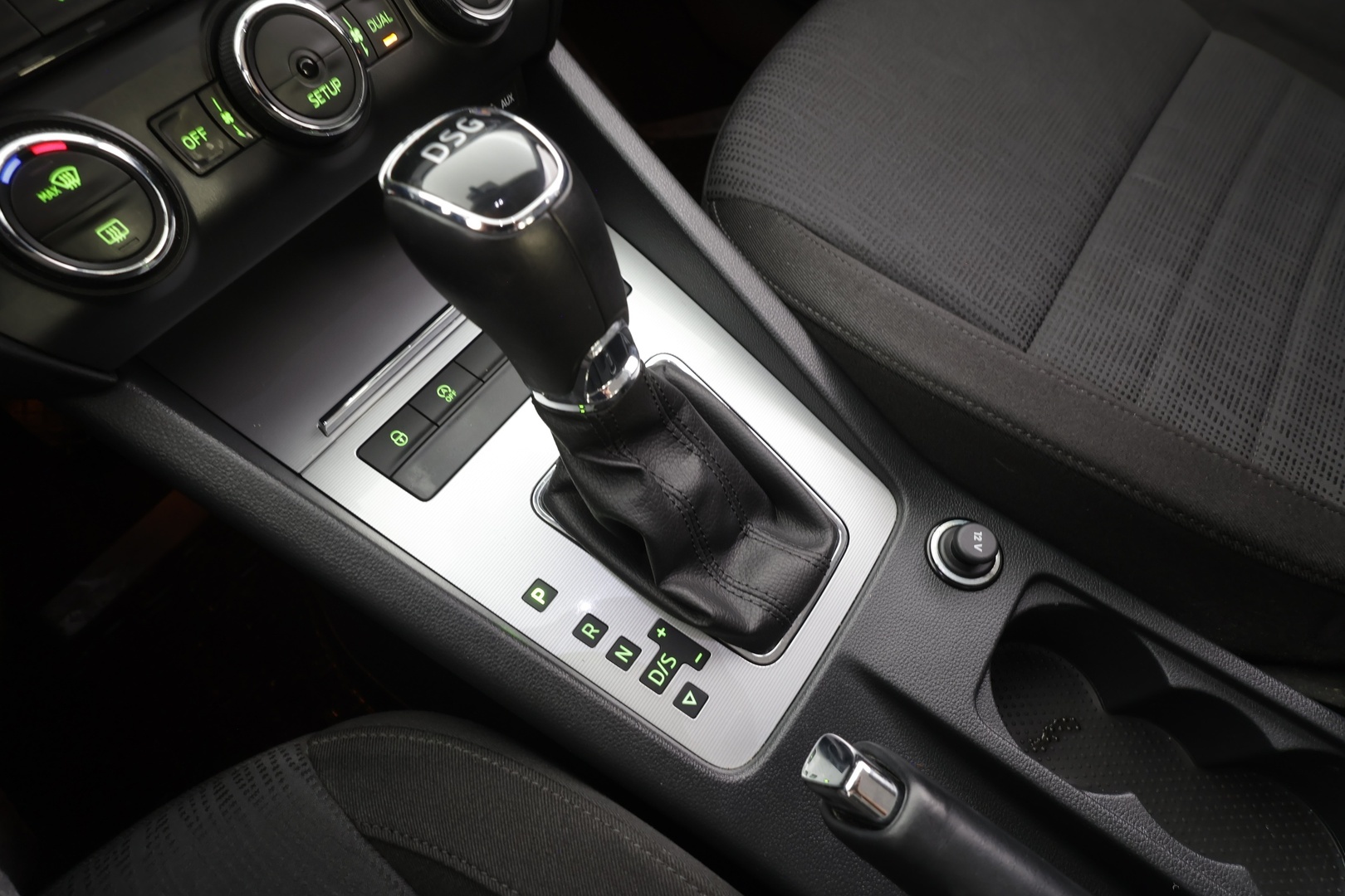 SKODA Octavia 2015