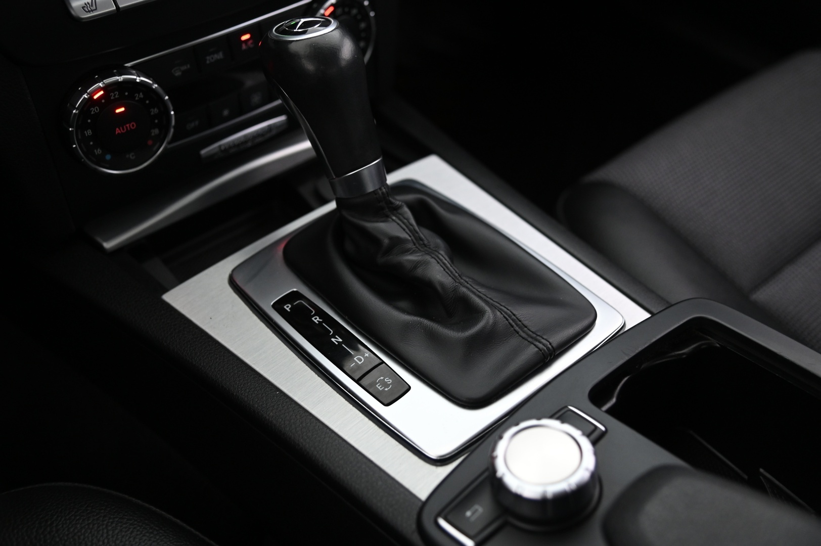 MERCEDES-BENZ C 2013