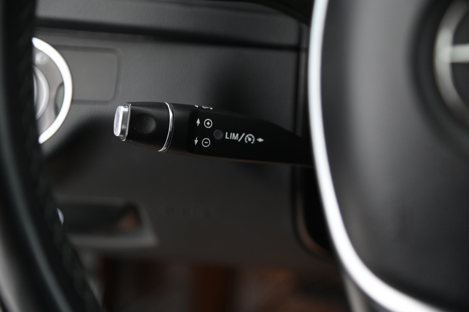 MERCEDES-BENZ C 2013