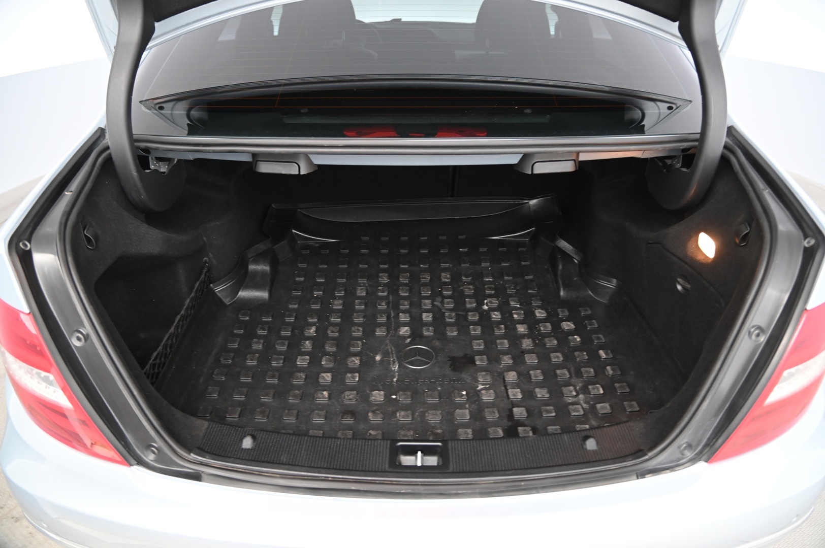 MERCEDES-BENZ C 2013