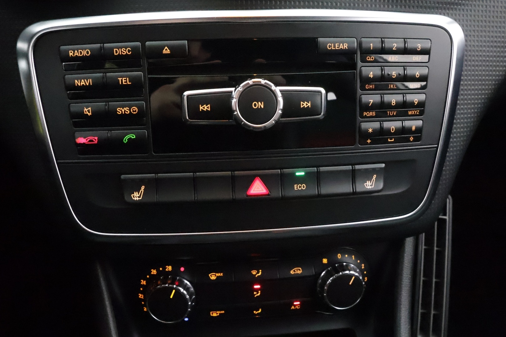 MERCEDES-BENZ A 2013