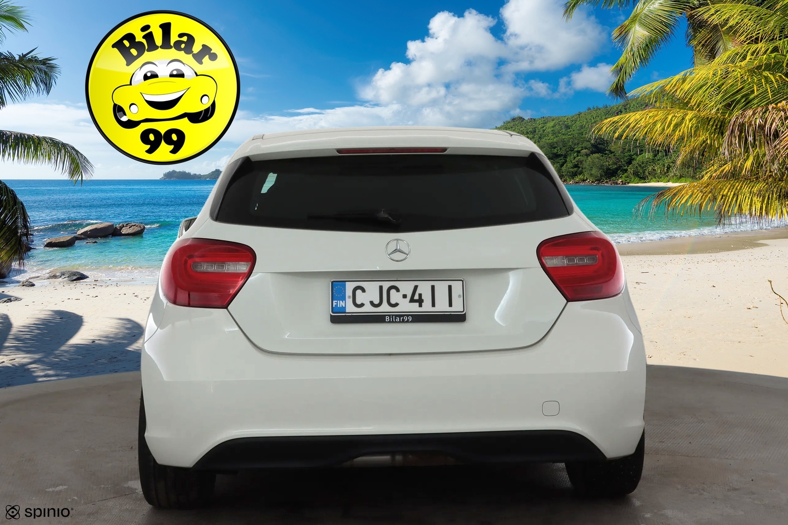 MERCEDES-BENZ A 2013