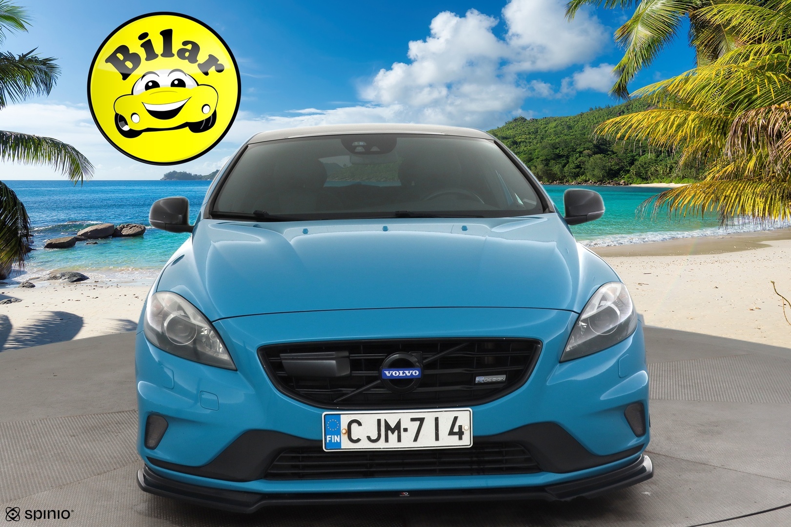 VOLVO V40 2015