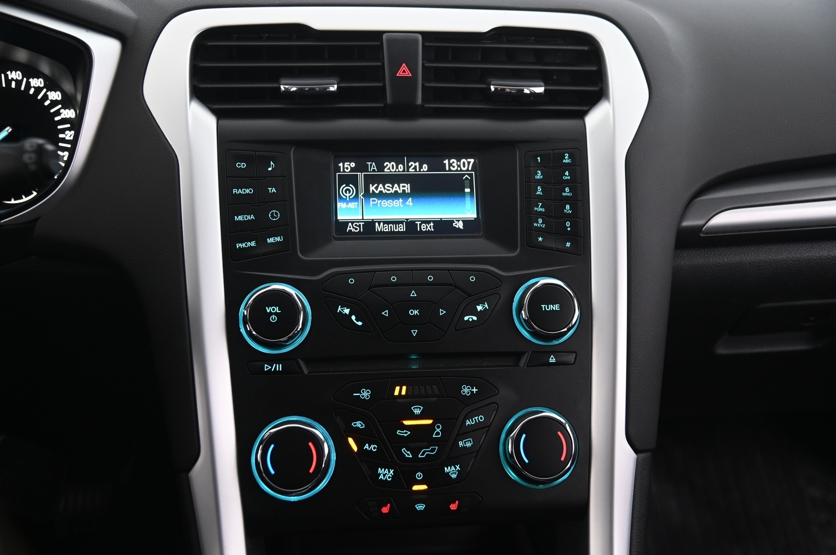 FORD Mondeo 2015