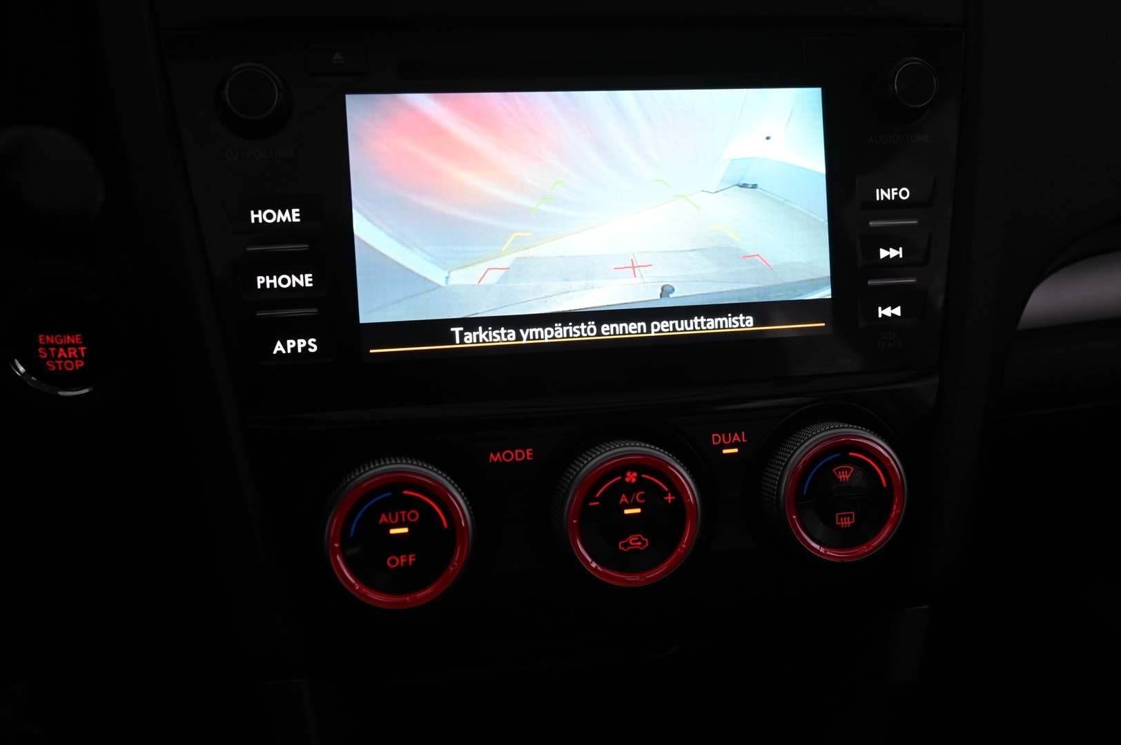 SUBARU Forester 2015