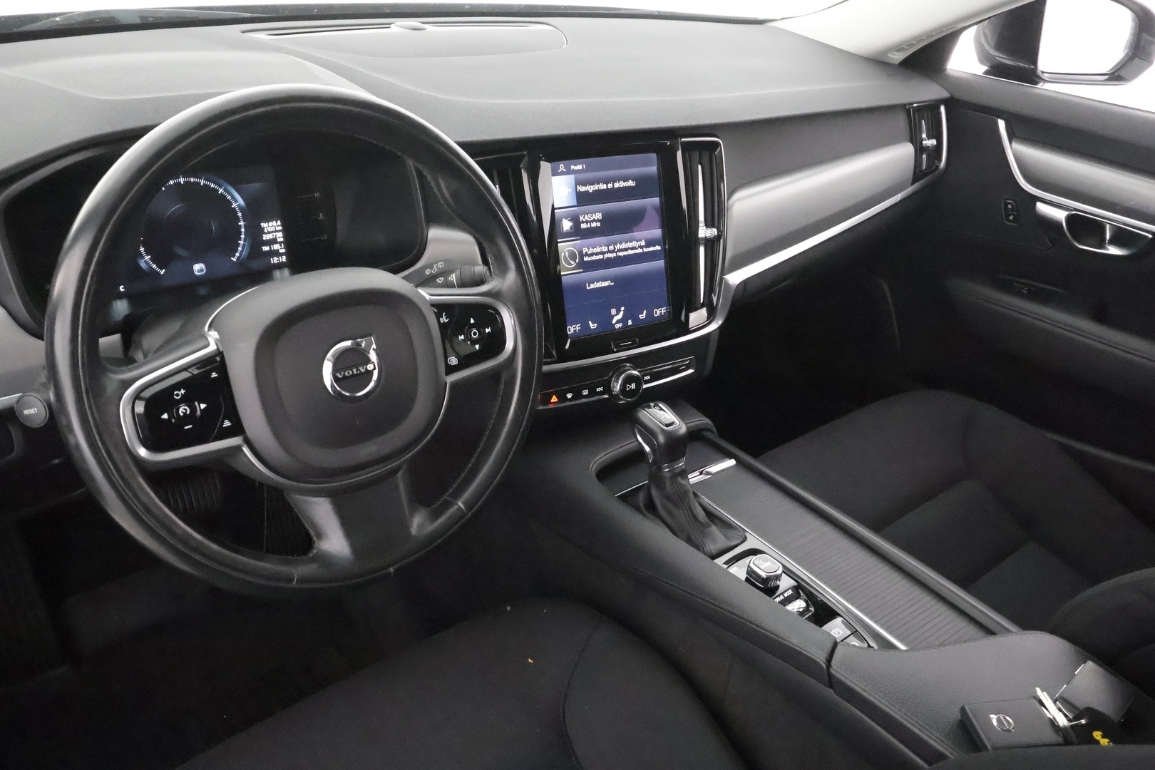 VOLVO V90 2017