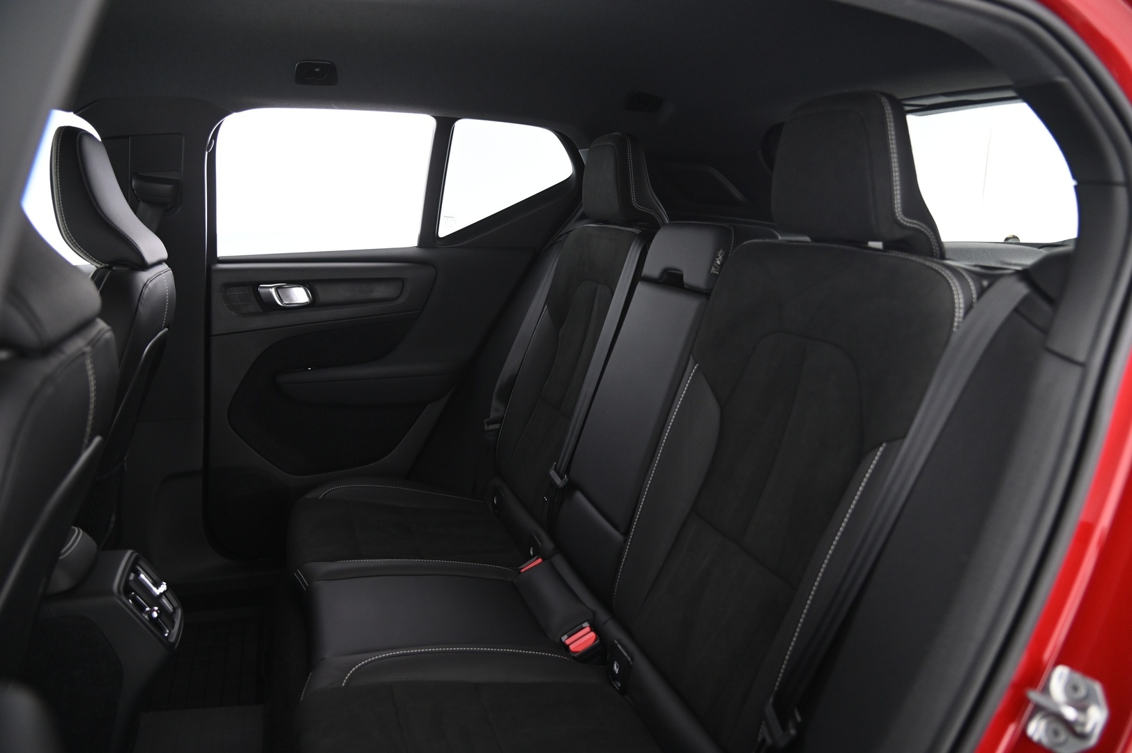 VOLVO XC40 2019