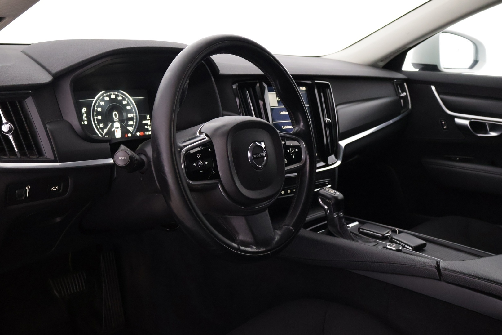 VOLVO V90 2017