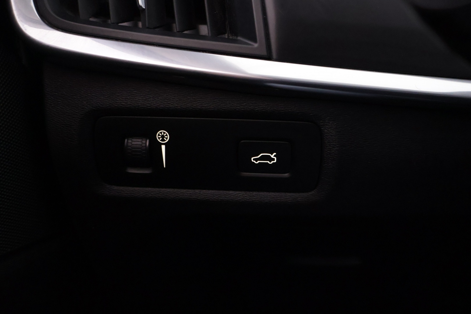 VOLVO V90 2017