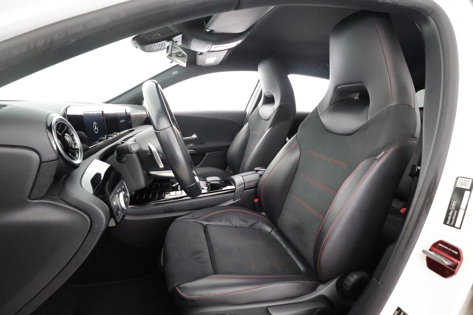 MERCEDES-BENZ A 2019