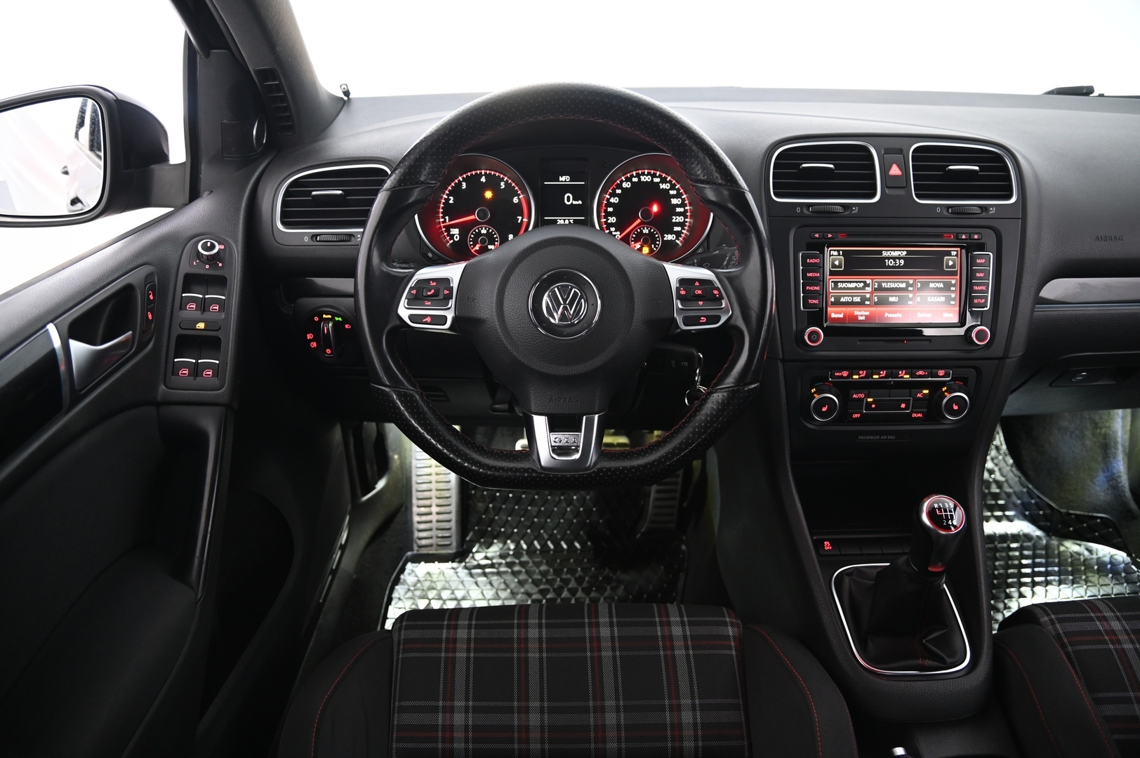 VOLKSWAGEN Golf 2010