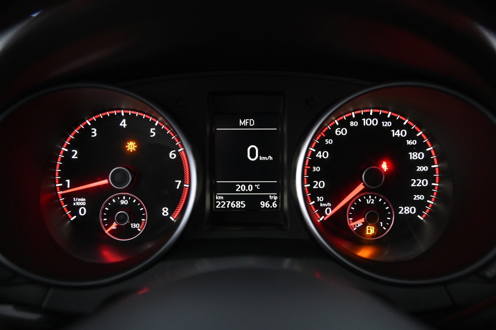 VOLKSWAGEN Golf 2010