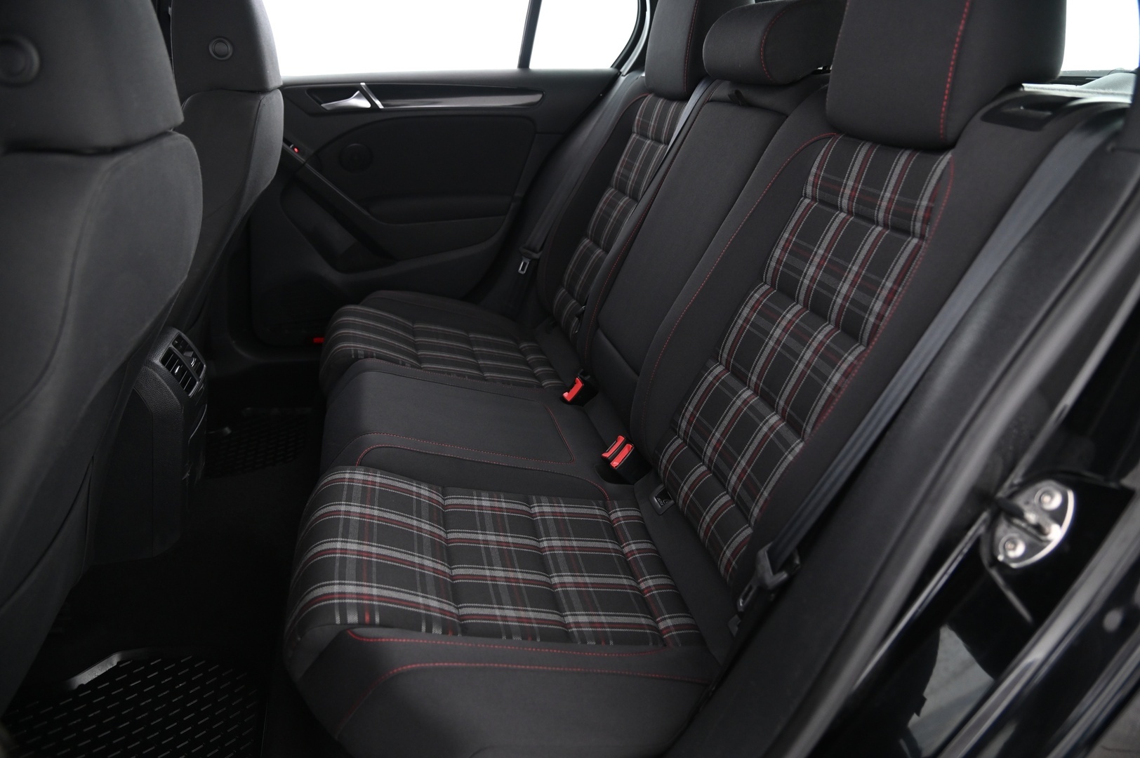 VOLKSWAGEN Golf 2010