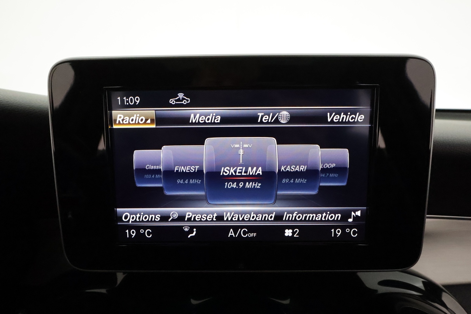 MERCEDES-BENZ GLC 2017