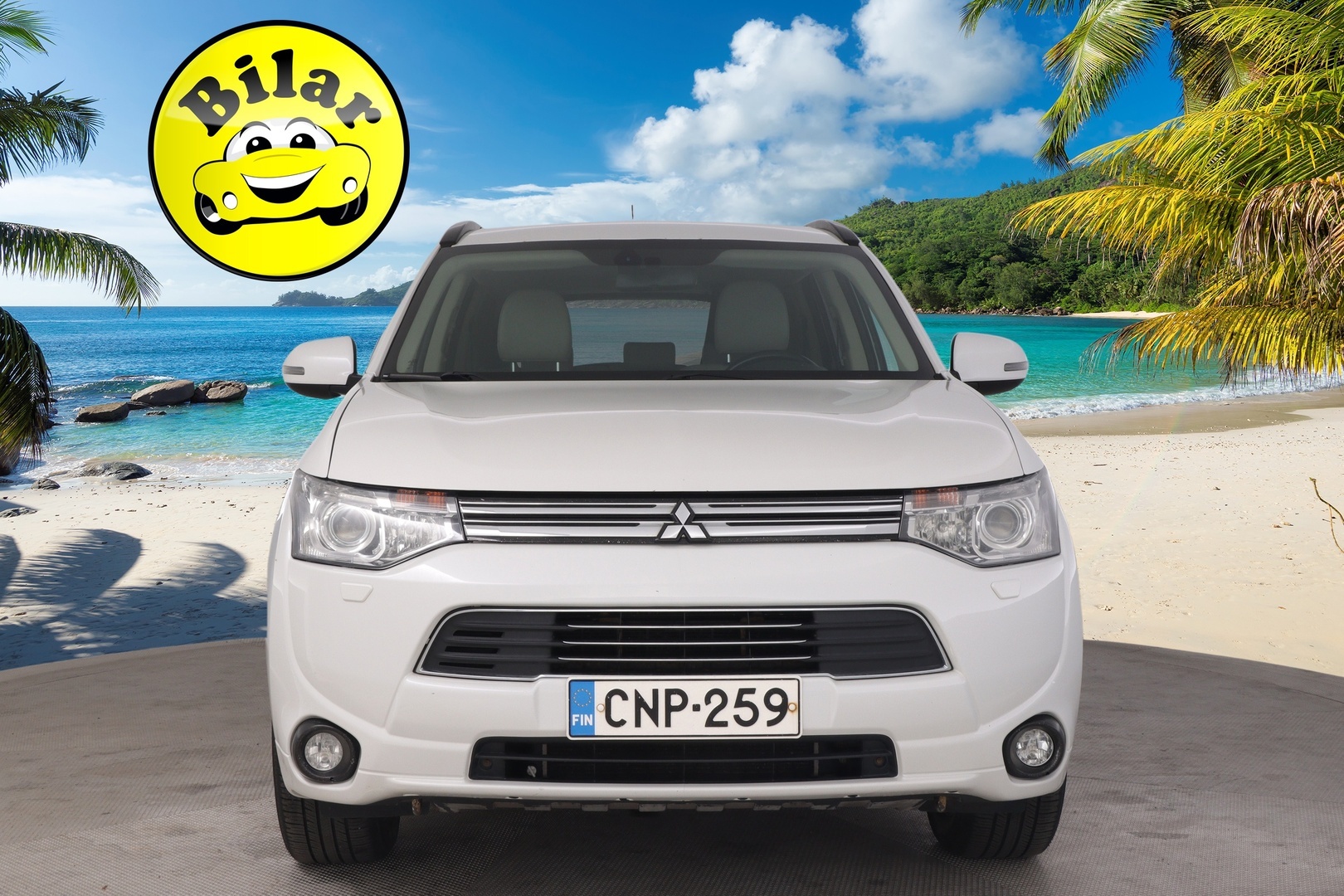 MITSUBISHI Outlander PHEV 2014