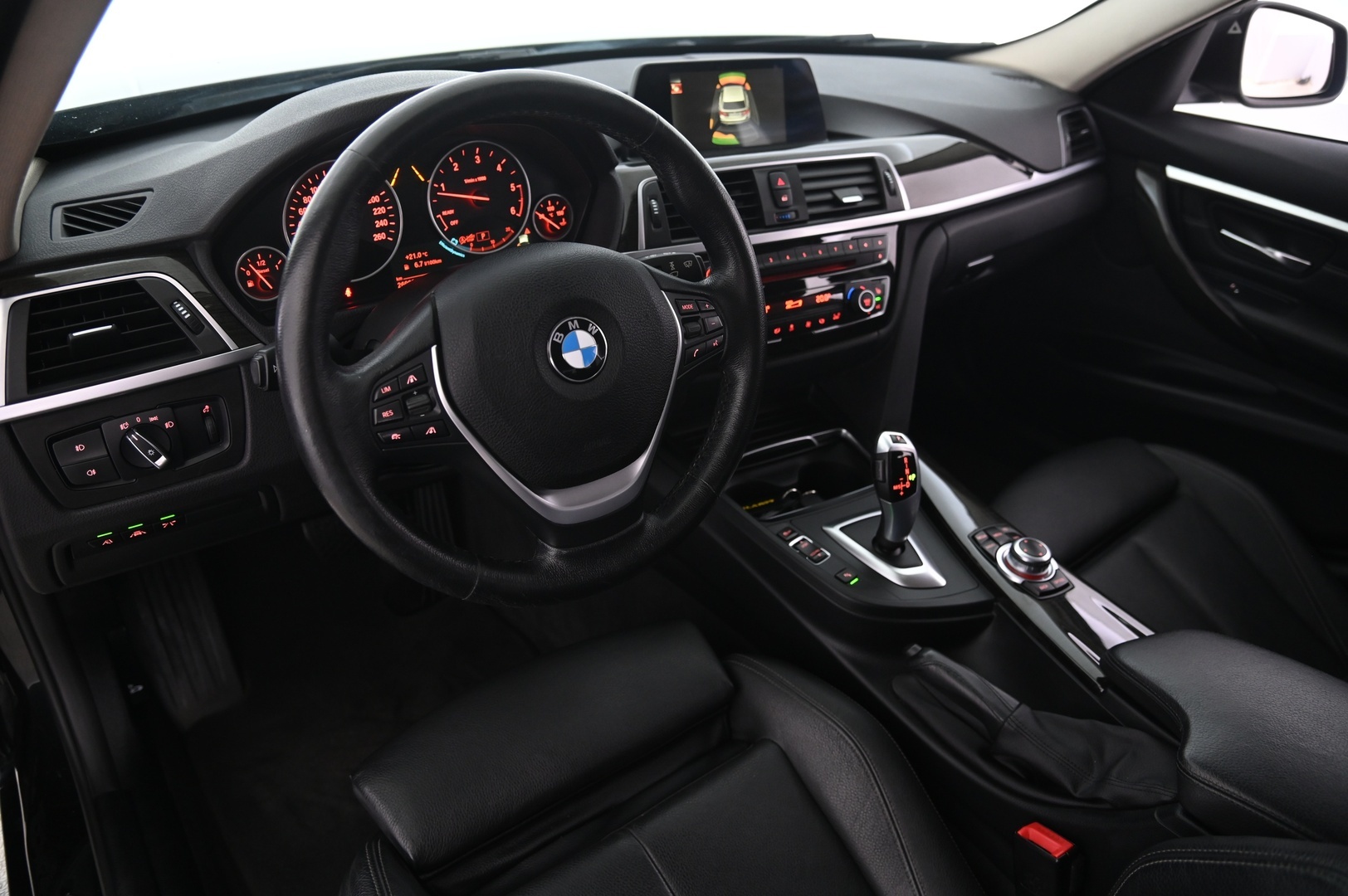 BMW 320 2017