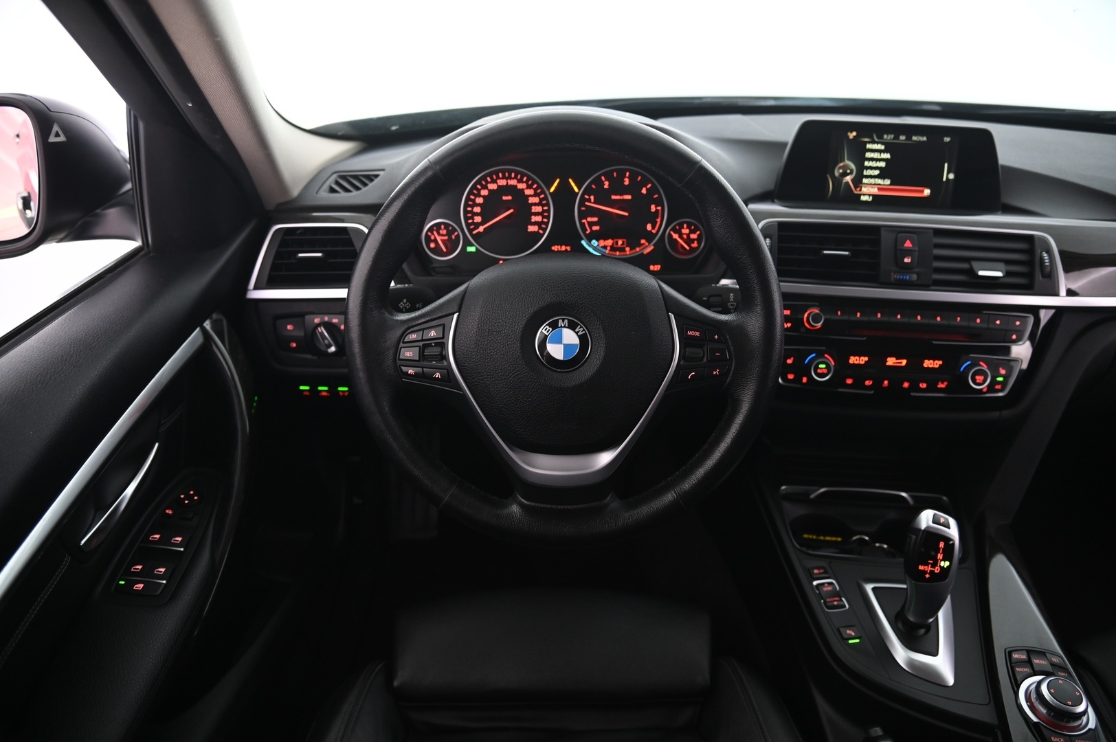 BMW 320 2017