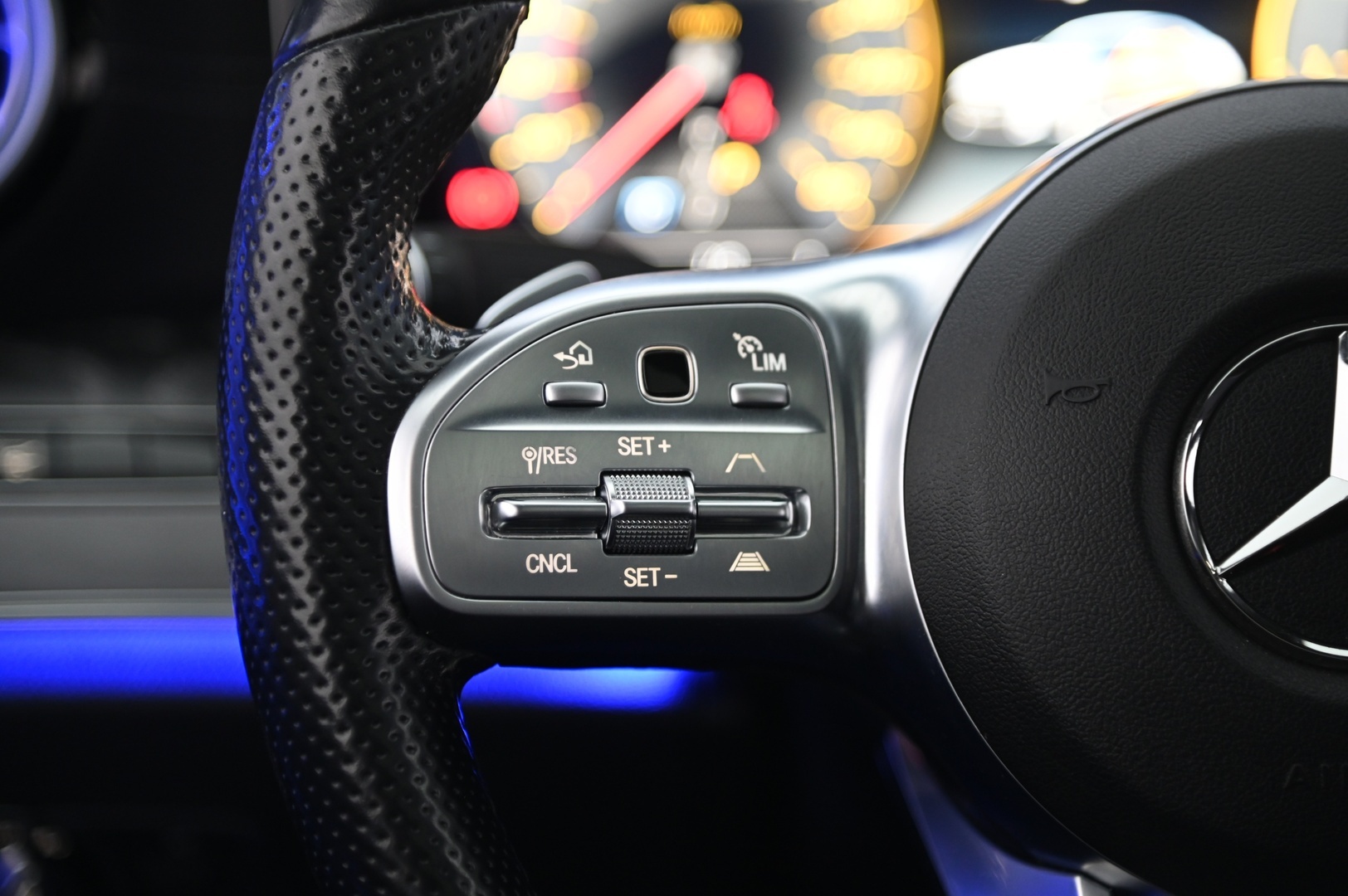 MERCEDES-BENZ CLS 2020