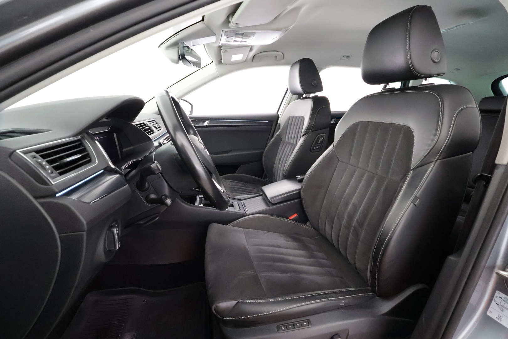 SKODA Superb 2020