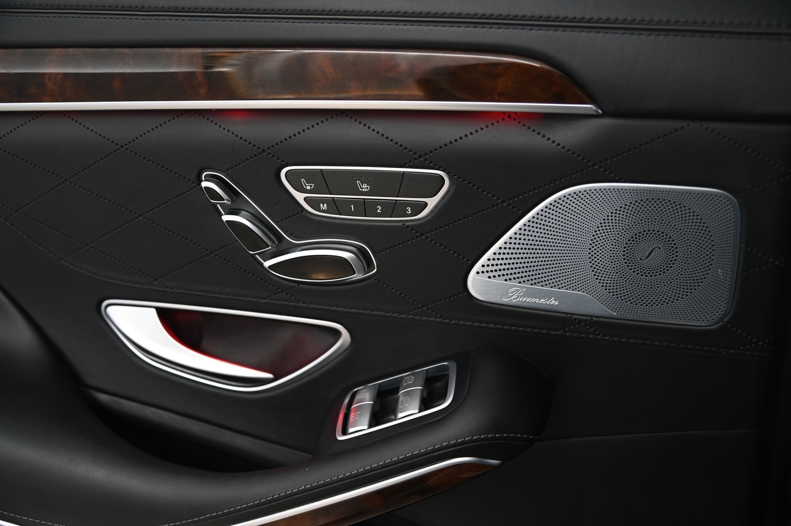 MERCEDES-BENZ S 2017