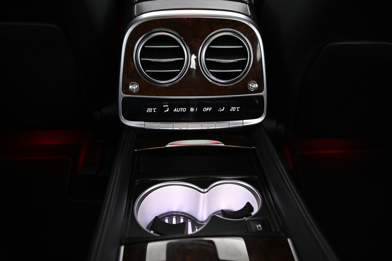 MERCEDES-BENZ S 2017